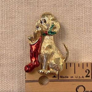 GERRY’S CREATIONS Vintage Christmas Puppy Dog Brooch
